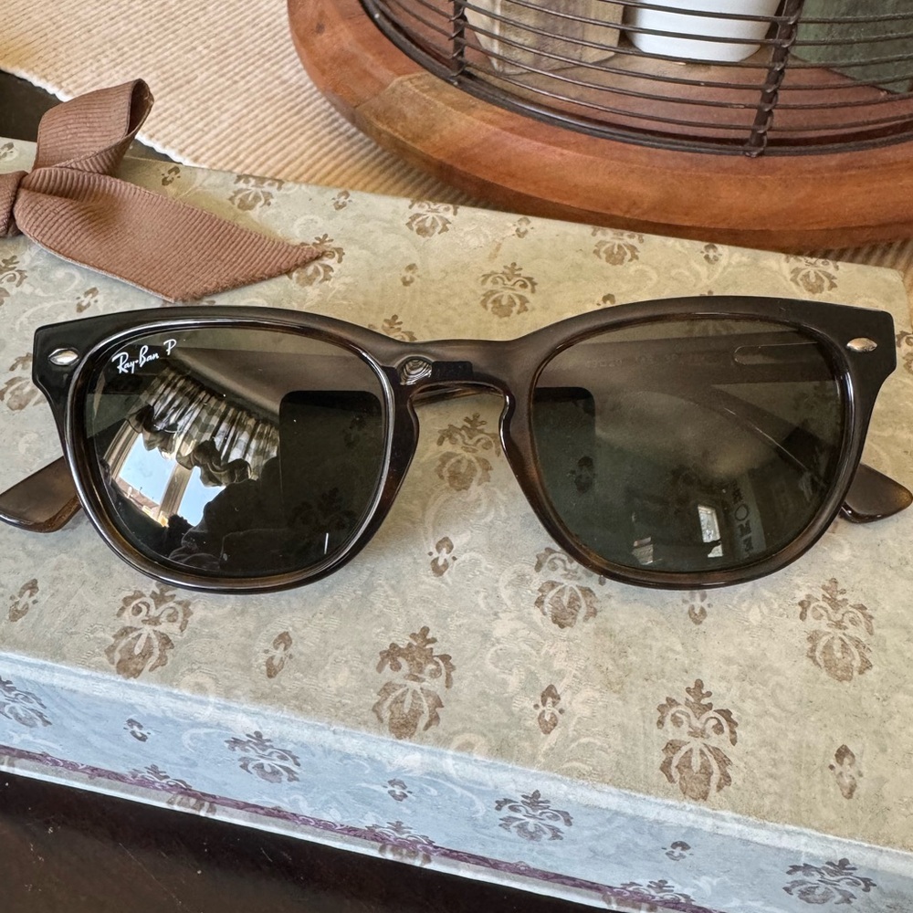 Ray-Ban Polarized Sunglasses Tortoise Shell
